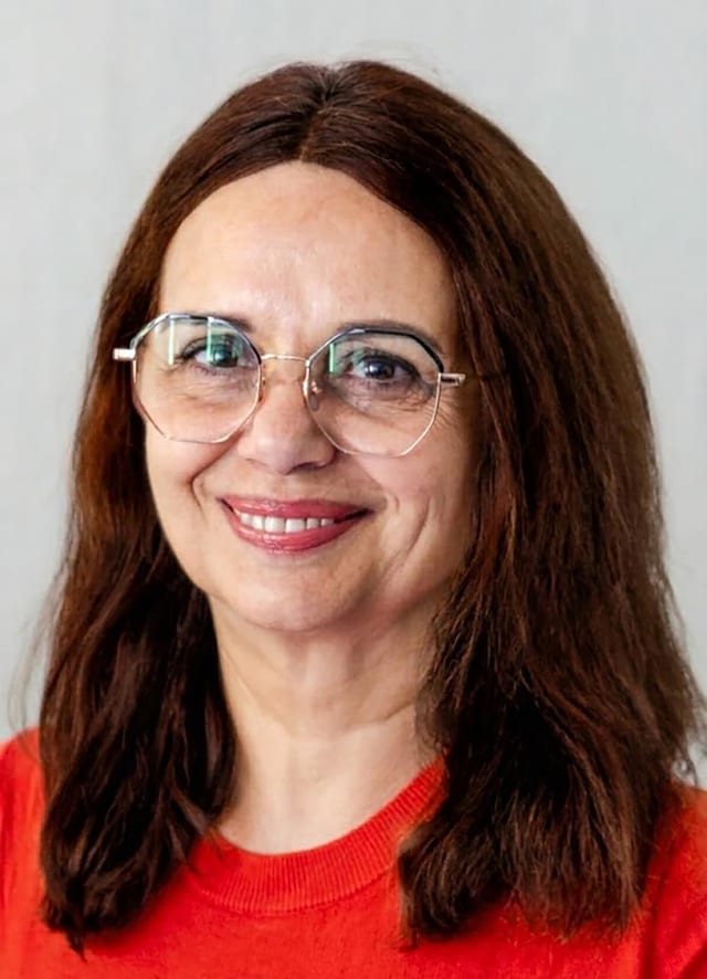 Diana Argherie, profesoară de chimie